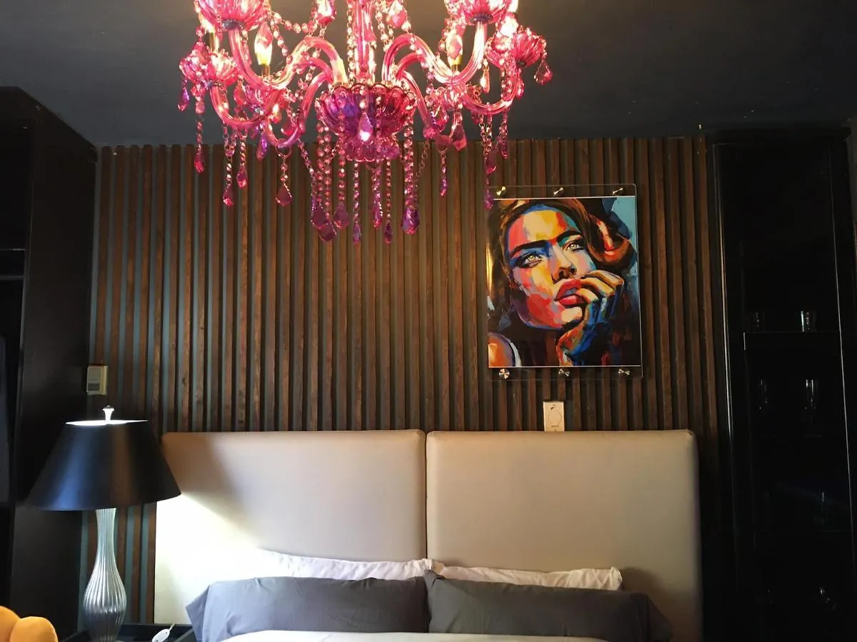 Homestay Style Basement Apartment Vancouver Canada